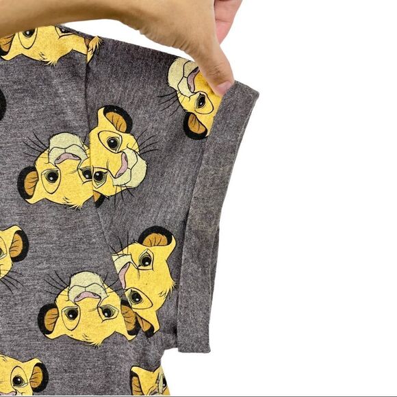 DISNEY Young Simba Lion King T Shirt - Picture 4 of 5